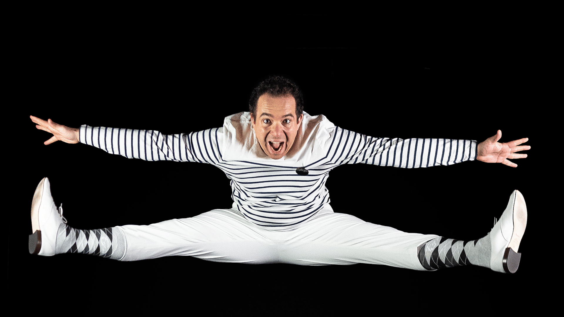 THOM TRONDEL - ONE MAN SHOW