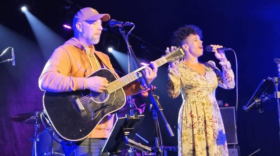 B & C ACOUSTIK en concert