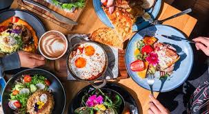BRUNCH : 8 Mars